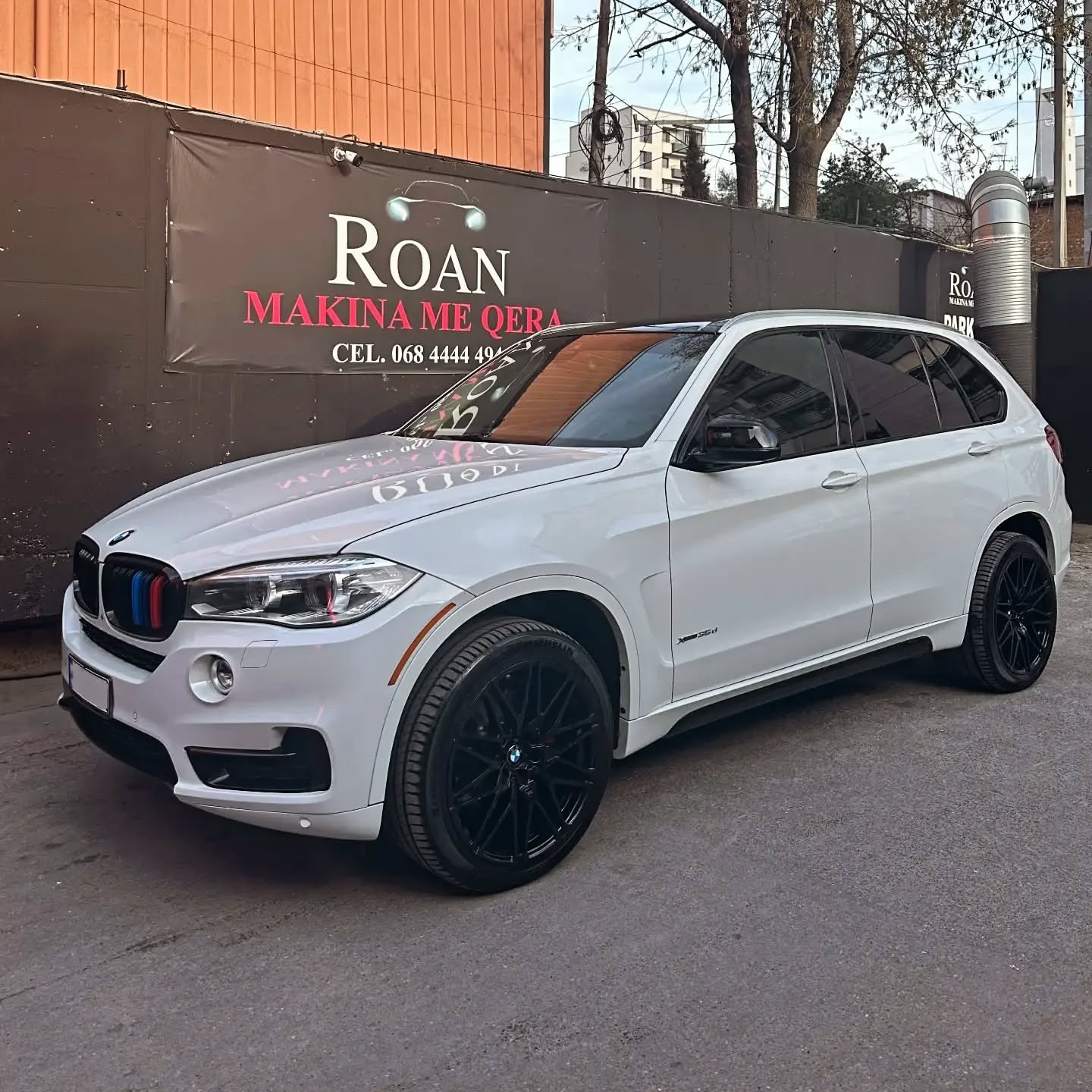 Image of BMW X5 xDrive