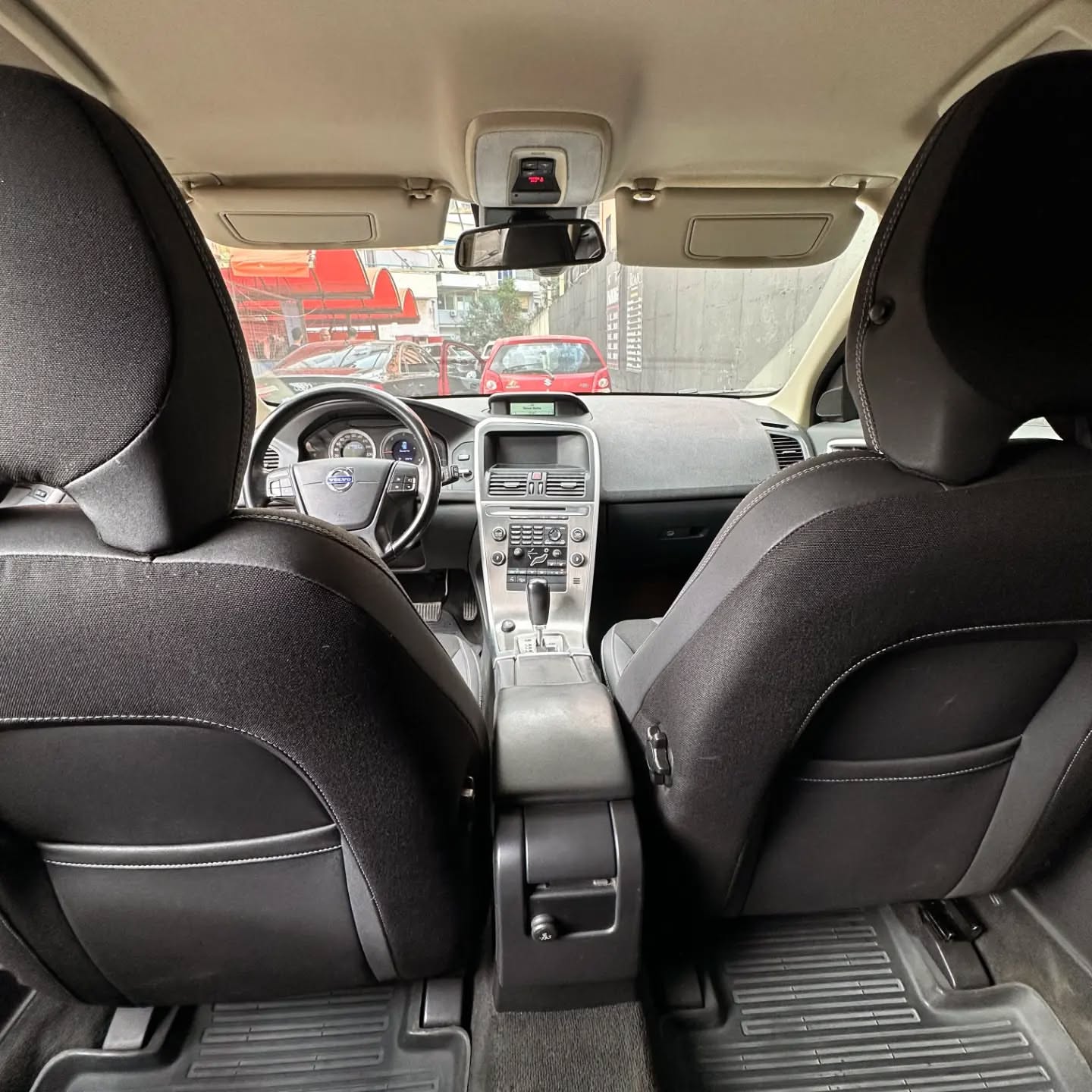 Image of Volvo XC60 AWD